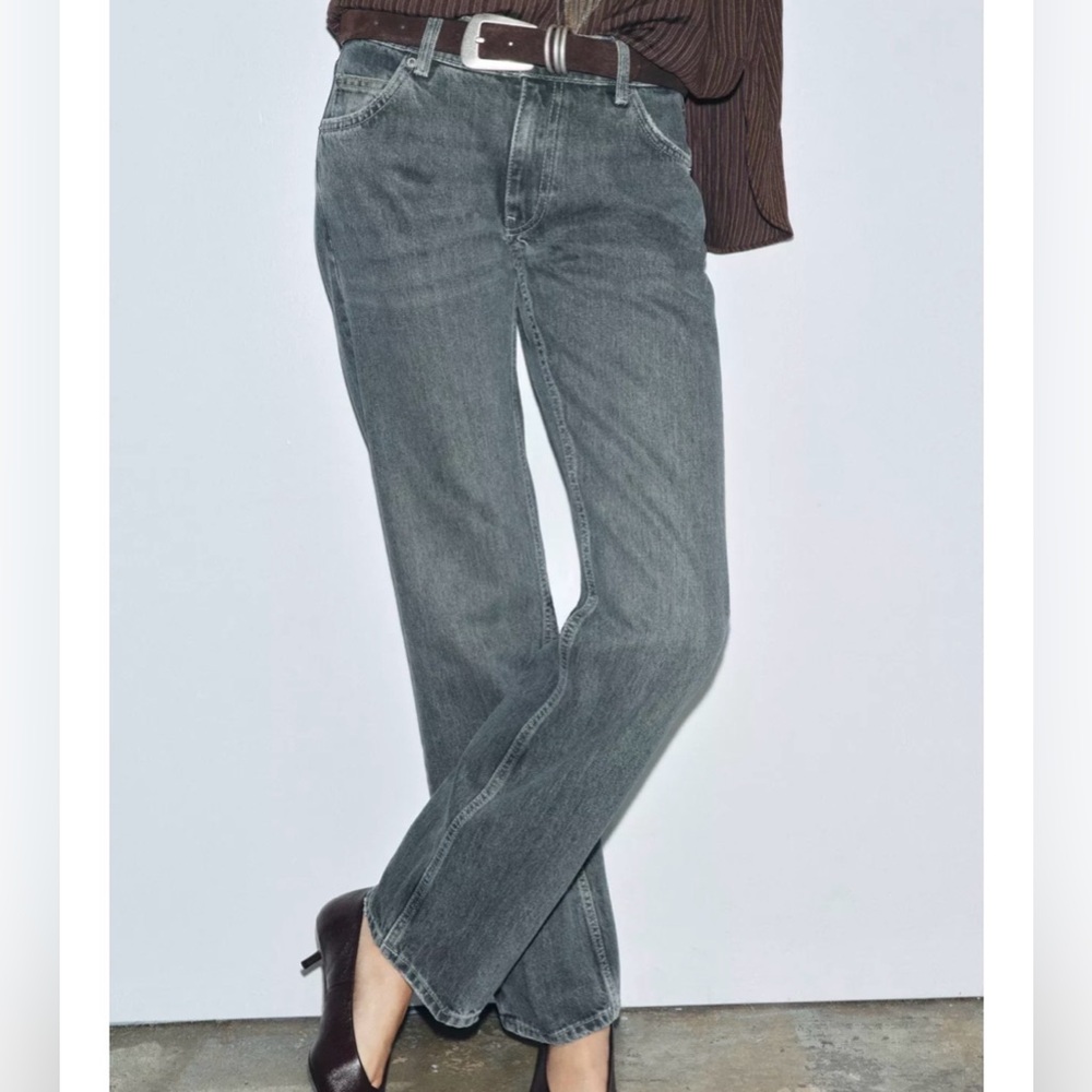 Zara Women's Straight Leg Gray Jeans